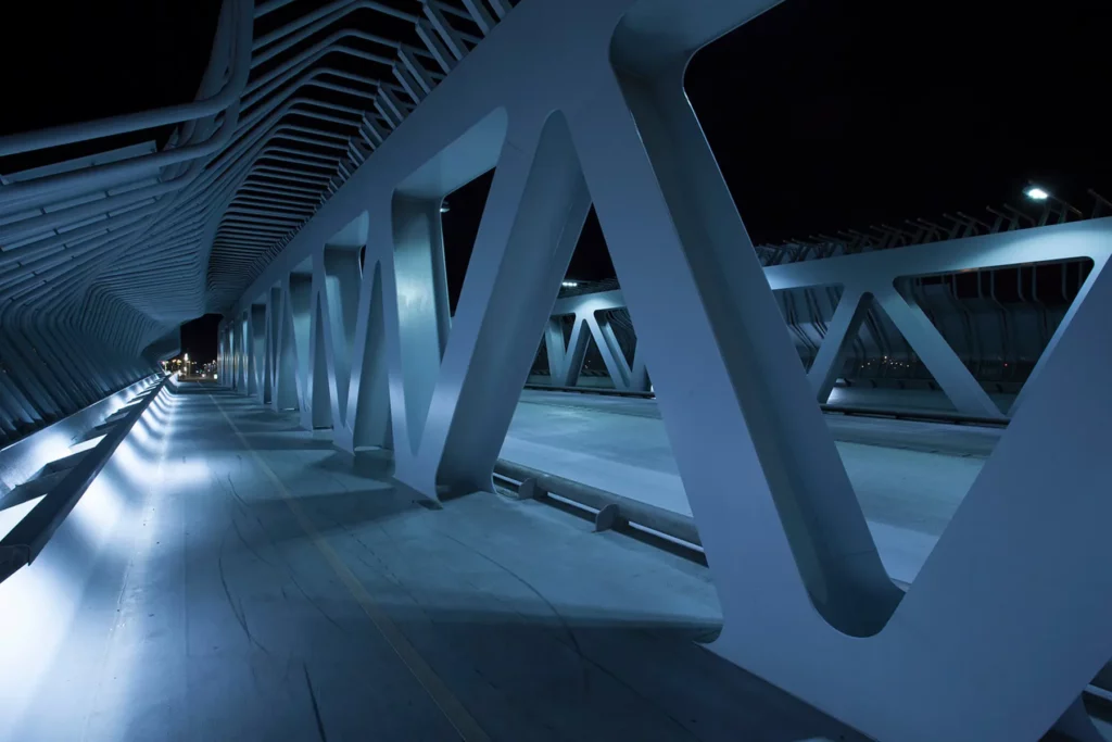 Pôle d'échanges multimodal de Saint-Nazaire, conçu par Tétrarc Architectes.